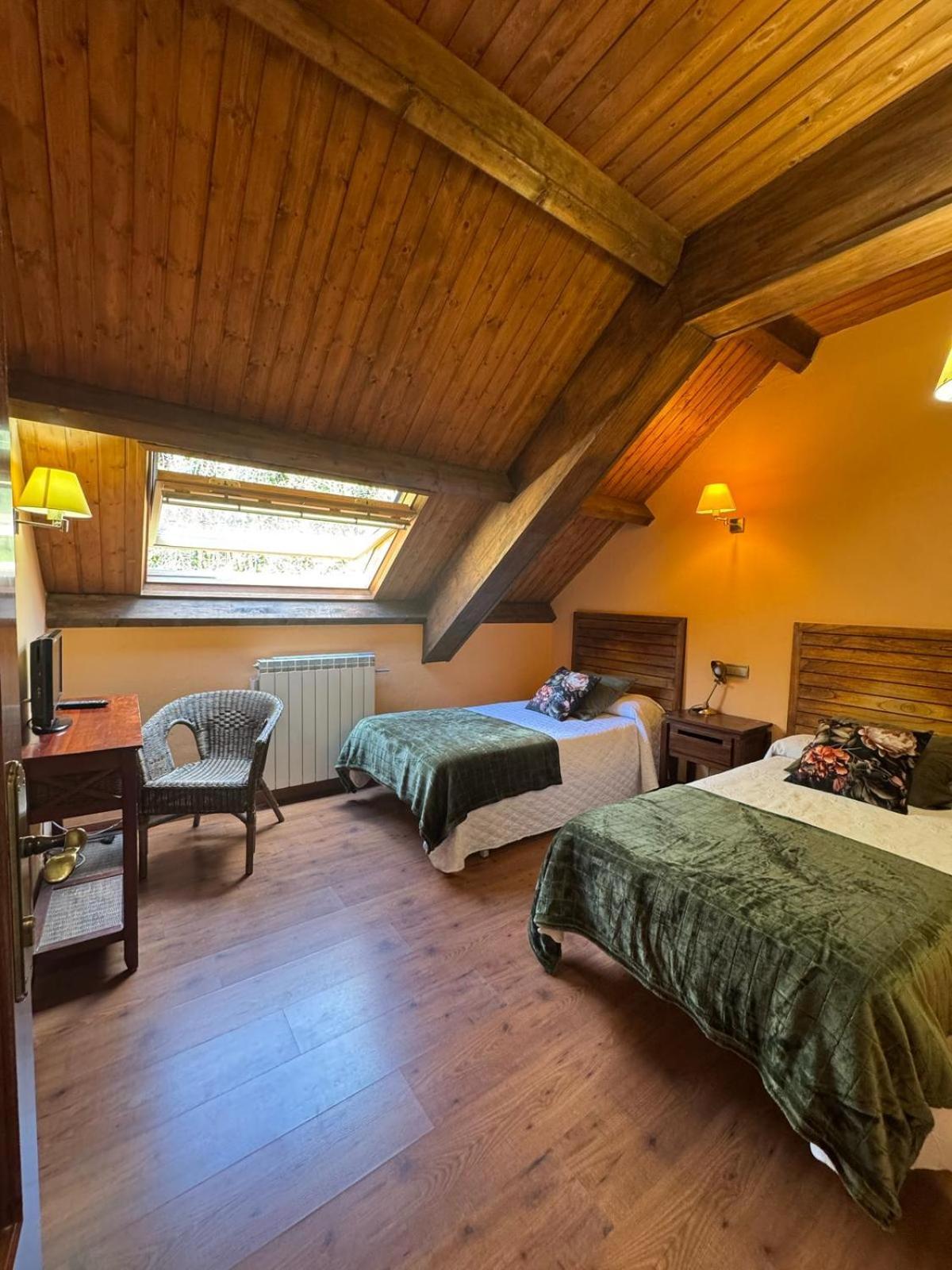 La Fuen Hostal Bielsa-Parzán Екстериор снимка